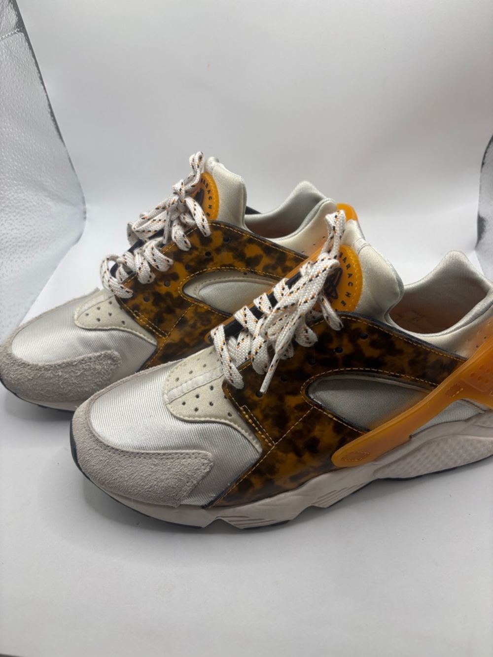 Nike Air Huarache Tortoiseshell sneakers SZ 9.5M model DQ9317-001 Suede neoprene - Picture 3 of 12
